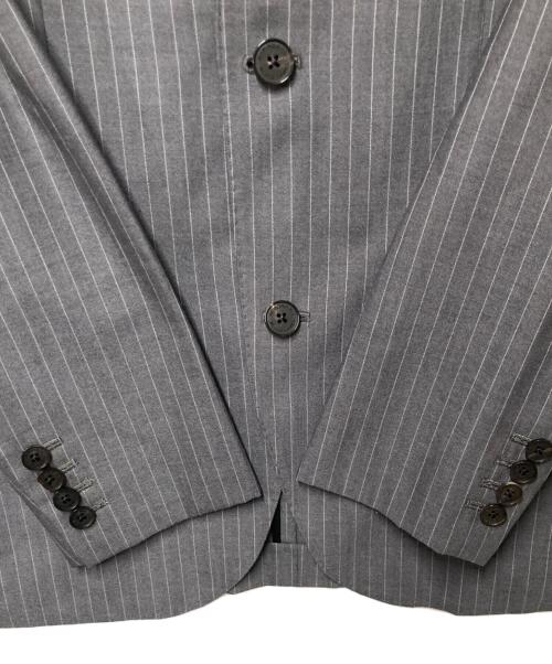 BURBERRY BLACK LABEL（バーバリーブラックレーベル）BURBERRY BLACK LABEL (バーバリーブラックレーベル) ストライプスーツ グレー サイズ:40Rの古着・服飾アイテム