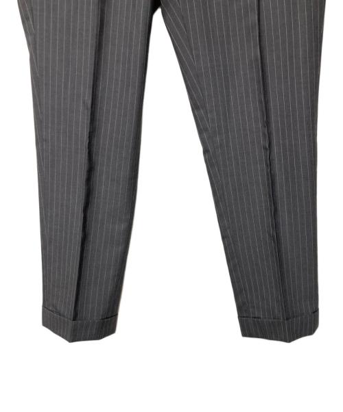BURBERRY BLACK LABEL（バーバリーブラックレーベル）BURBERRY BLACK LABEL (バーバリーブラックレーベル) ストライプスーツ グレー サイズ:40Rの古着・服飾アイテム