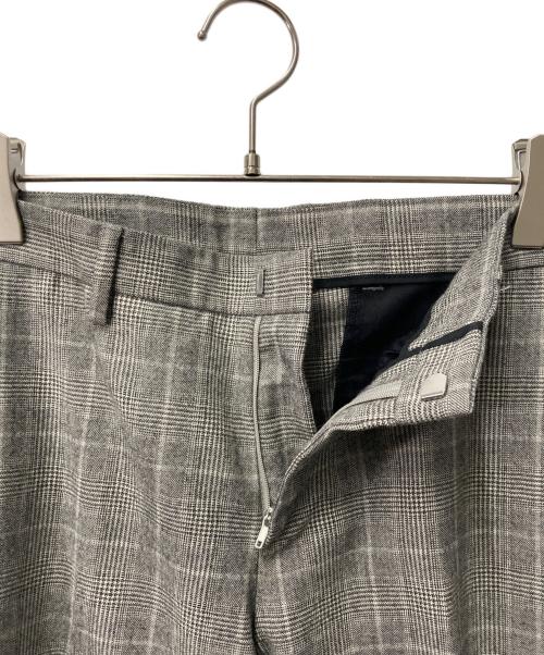 BOSS HUGO BOSS（ボス ヒューゴボス）BOSS HUGO BOSS (ボス ヒューゴボス) グレンチェックセットアップスーツ グレー サイズ:46の古着・服飾アイテム