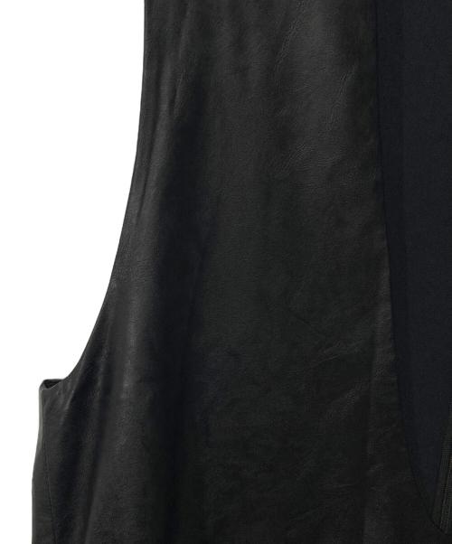 SACRA（サクラ）SACRA (サクラ) SYNTHETIC LEATHER OP ブラック サイズ:38の古着・服飾アイテム