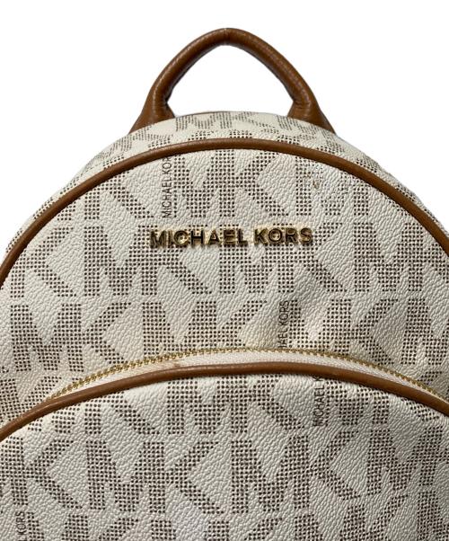 MICHAEL KORS（マイケルコース）MICHAEL KORS (マイケルコース) シグネチャーリュック ホワイトの古着・服飾アイテム