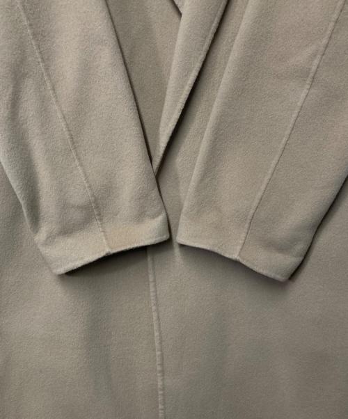 EVERYDAY I LIKE.（エヴリデイ アイ ライク）EVERYDAY I LIKE. (エヴリデイ アイ ライク) Oversized ガウンコート ベージュ サイズ:freeの古着・服飾アイテム