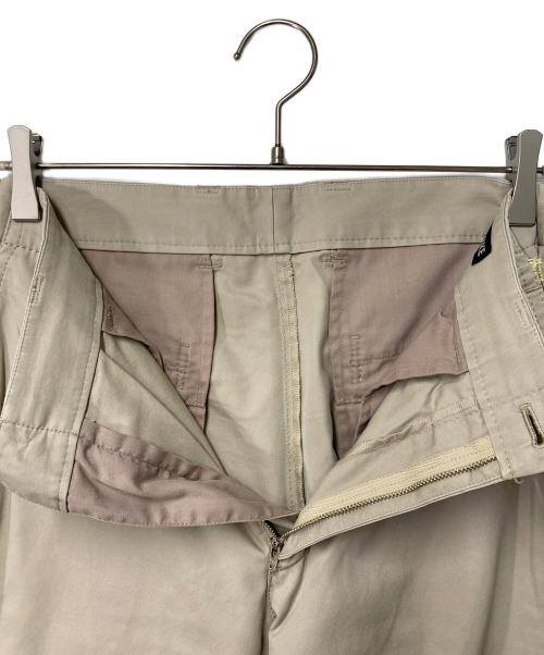 ISSEY MIYAKE MEN（イッセイミヤケメン）ISSEY MIYAKE MEN (イッセイミヤケメン) パンツ ベージュ サイズ:3の古着・服飾アイテム