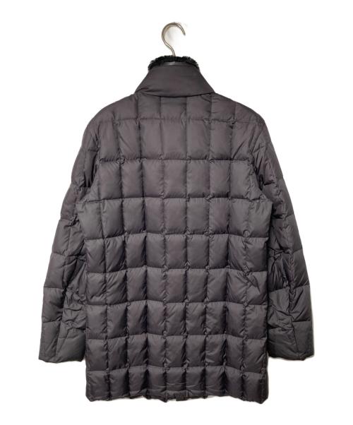 ARMANI COLLEZIONI（アルマーニ コレツィオーニ）ARMANI COLLEZIONI (アルマーニ コレツィオーニ) ジャケット ブラック サイズ:46の古着・服飾アイテム