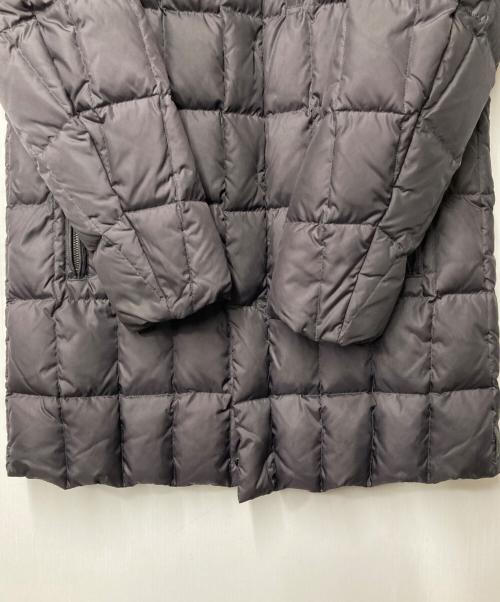 ARMANI COLLEZIONI（アルマーニ コレツィオーニ）ARMANI COLLEZIONI (アルマーニ コレツィオーニ) ジャケット ブラック サイズ:46の古着・服飾アイテム
