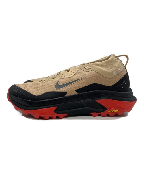 NIKE ACG（ナイキエーシージー）NIKE ACG (ナイキエーシージー) ZEGAMA TRAIL GTX ベージュ サイズ:US8 / UK7 / 26cmの古着・服飾アイテム