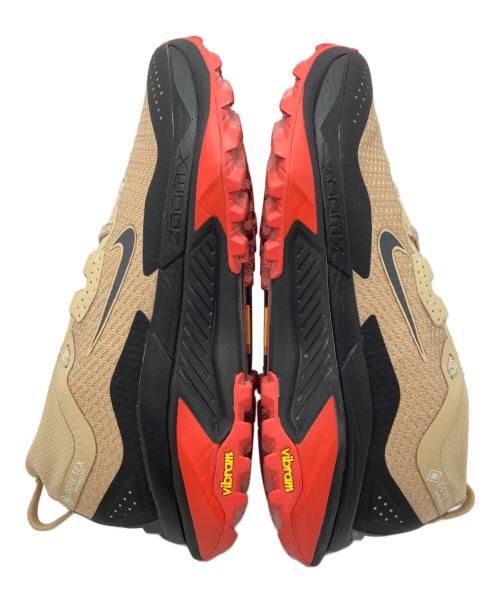 NIKE ACG（ナイキエーシージー）NIKE ACG (ナイキエーシージー) ZEGAMA TRAIL GTX ベージュ サイズ:US8 / UK7 / 26cmの古着・服飾アイテム