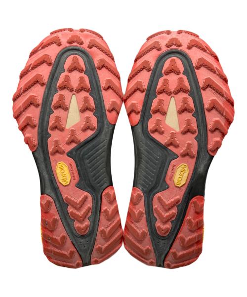 NIKE ACG（ナイキエーシージー）NIKE ACG (ナイキエーシージー) ZEGAMA TRAIL GTX ベージュ サイズ:US8 / UK7 / 26cmの古着・服飾アイテム