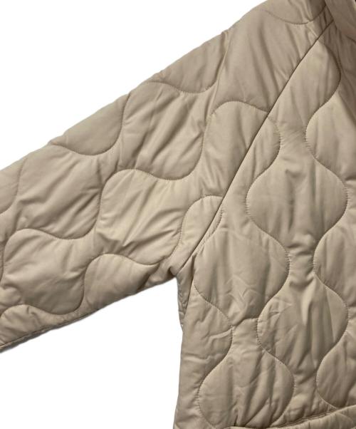 Patagonia（パタゴニア）Patagonia (パタゴニア) Quilted Puffer Jacket ベージュ サイズ:XXLの古着・服飾アイテム