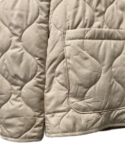 Patagonia（パタゴニア）Patagonia (パタゴニア) Quilted Puffer Jacket ベージュ サイズ:XXLの古着・服飾アイテム