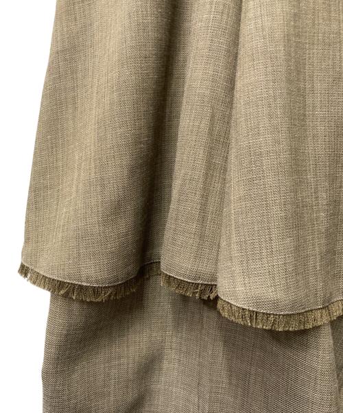 Ameri（アメリ）AMERI (アメリ) TWEED PEPLUM CAMI ROMPERS ベージュ サイズ:Sの古着・服飾アイテム