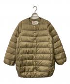 Traditional Weatherwearトラディショナルウェザーウェア）の古着「ノーカラーロングダウンコート」｜ベージュ