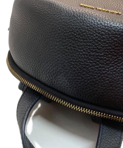 MICHAEL KORS（マイケルコース）MICHAEL KORS (マイケルコース) Erin ラージサイズバックパック ブラックの古着・服飾アイテム