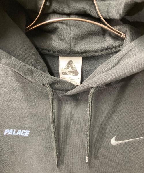 PALACE（パレス）PALACE (パレス) NIKE (ナイキ) FONT SWOOSH HOOD ブラック サイズ:Ｍの古着・服飾アイテム
