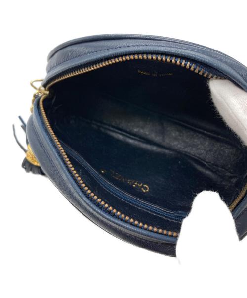 CHANEL（シャネル）CHANEL (シャネル) タッセル付 ココマーク チェーンショルダーバッグ オールドシャネル デカココ  ネイビーの古着・服飾アイテム