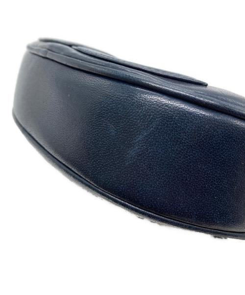 CHANEL（シャネル）CHANEL (シャネル) タッセル付 ココマーク チェーンショルダーバッグ オールドシャネル デカココ  ネイビーの古着・服飾アイテム