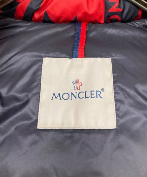 MONCLER（モンクレール）MONCLER (モンクレール) Frioland ダウンジャケット レッド サイズ:2の古着・服飾アイテム