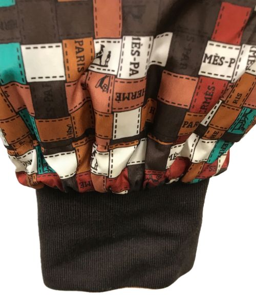 HERMES（エルメス）HERMES (エルメス) ボルデュック柄リバーシブル レザートリミング ダウンジャケット ブラウン サイズ:36の古着・服飾アイテム