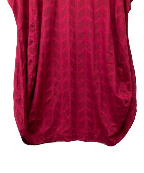 ISSEY MIYAKE（イッセイミヤケ）ISSEY MIYAKE (イッセイミヤケ) オーバーショルダーカットソー レッド サイズ:2の古着・服飾アイテム