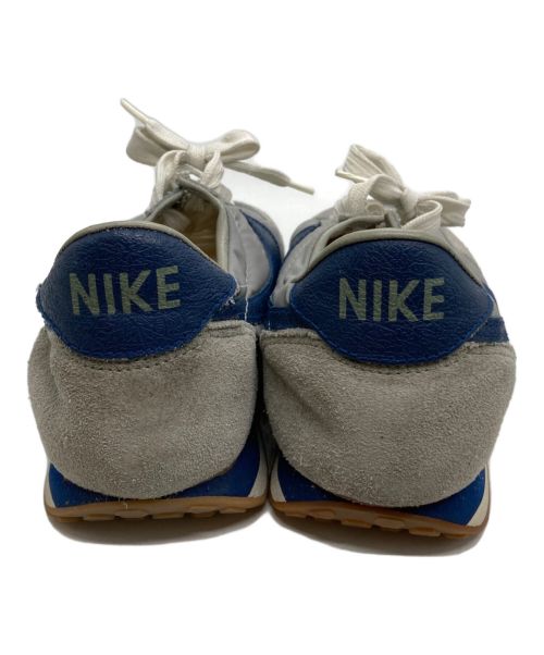 NIKE（ナイキ）NIKE (ナイキ) スニーカー グレー サイズ:5 1/2の古着・服飾アイテム