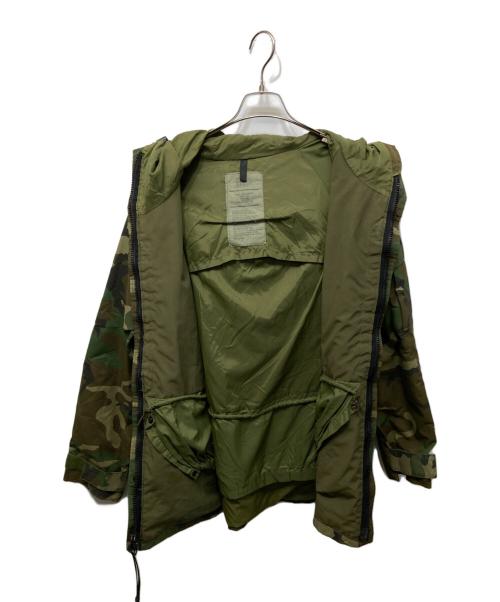 US ARMY（ユーエスアーミー）US ARMY (ユーエスアーミー) PARKA COLD WEATHER / ECWCS ゴアテックスパーカー カーキ サイズ: MEDIUM-REGULARの古着・服飾アイテム