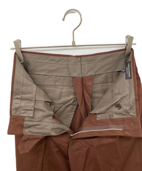 COMME des GARCONS HOMME PLUS（コムデギャルソンオムプリュス）COMME des GARCONS HOMME PLUS (コムデギャルソンオムプリュス) センタープレスパンツ ブラウン サイズ:Sの古着・服飾アイテム