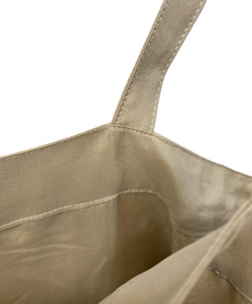 yoli（ヨリ）yoli (ヨリ) silk strap onepiece ベージュ サイズ:1の古着・服飾アイテム