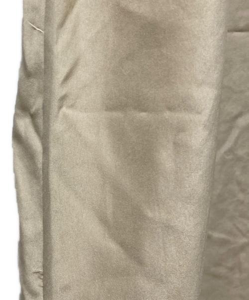 yoli（ヨリ）yoli (ヨリ) silk strap onepiece ベージュ サイズ:Mの古着・服飾アイテム