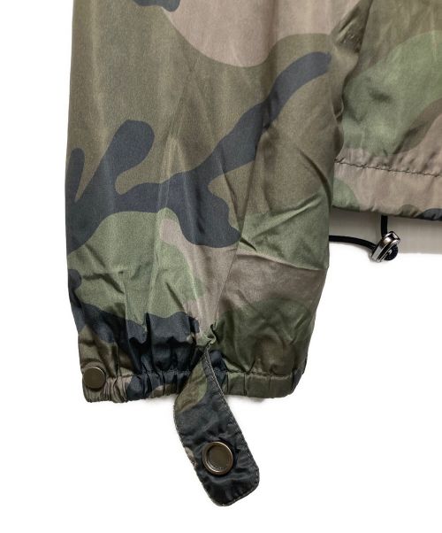 VALENTINO（ヴァレンティノ）VALENTINO (ヴァレンティノ) ウッドランドカモダブルジップパーカー カーキ サイズ:46の古着・服飾アイテム