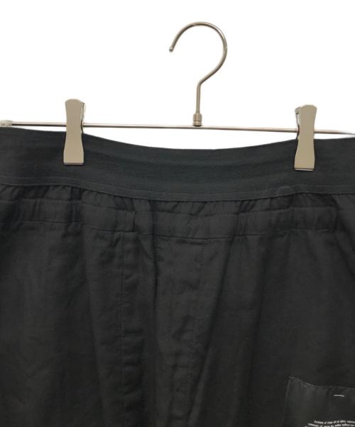 JULIUS（ユリウス）JULIUS (ユリウス) CROPPED SAROUEL PANTS ブラック サイズ:Mの古着・服飾アイテム