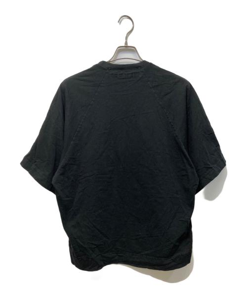 JULIUS（ユリウス）JULIUS (ユリウス) ショートスリーブプリントTシャツ ブラック サイズ:Mの古着・服飾アイテム