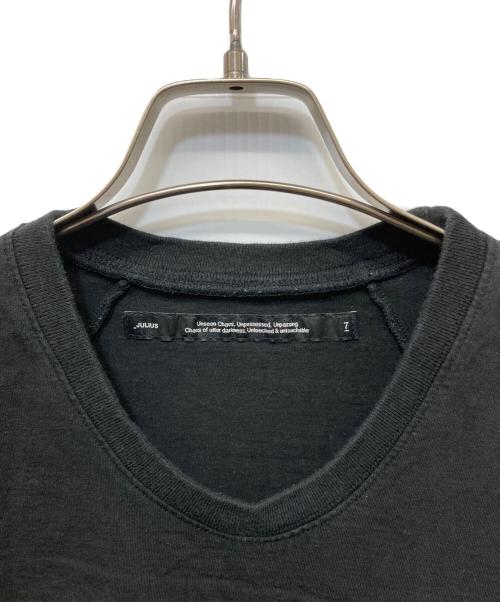 JULIUS（ユリウス）JULIUS (ユリウス) ショートスリーブプリントTシャツ ブラック サイズ:Mの古着・服飾アイテム
