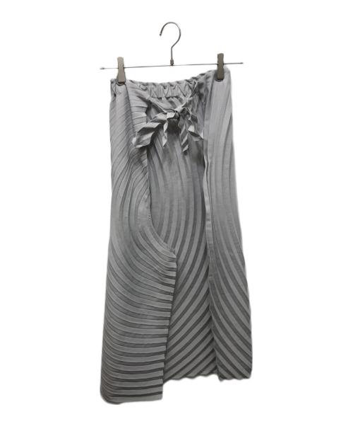 ISSEY MIYAKE（イッセイミヤケ）ISSEY MIYAKE (イッセイミヤケ) RESONANT PLEATS SKIRT グレー サイズ:Sの古着・服飾アイテム