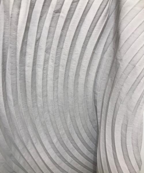 ISSEY MIYAKE（イッセイミヤケ）ISSEY MIYAKE (イッセイミヤケ) RESONANT PLEATS SKIRT グレー サイズ:Sの古着・服飾アイテム