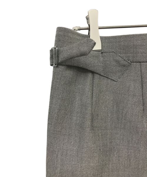 Fumiya Hirano The Trousers（フミヤ ヒラノ ザ トラウザーズ）Fumiya Hirano The Trousers (フミヤ ヒラノ ザ トラウザーズ) REGENT 2タックスラックス グレー サイズ:38の古着・服飾アイテム