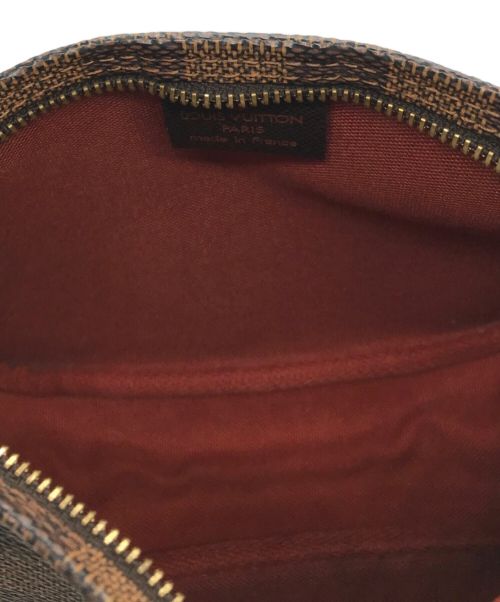 LOUIS VUITTON（ルイ ヴィトン）LOUIS VUITTON (ルイ ヴィトン) トゥルース・メイクアップ ブラウンの古着・服飾アイテム