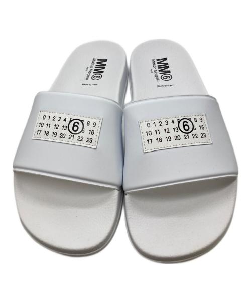 MM6 Maison Margiela（エムエムシックスメゾンマルジェラ）MM6 Maison Margiela (エムエムシックスメゾンマルジェラ) スライドサンダル ホワイト サイズ:39の古着・服飾アイテム