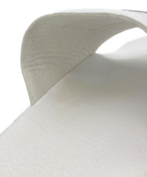 MM6 Maison Margiela（エムエムシックスメゾンマルジェラ）MM6 Maison Margiela (エムエムシックスメゾンマルジェラ) スライドサンダル ホワイト サイズ:39の古着・服飾アイテム