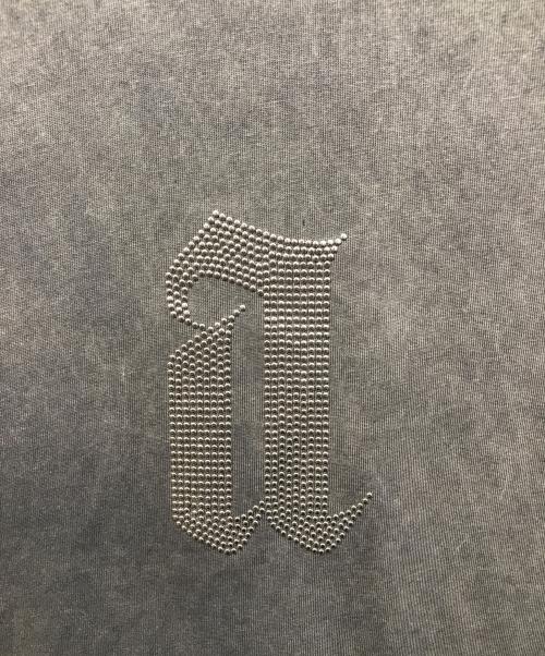 ARNODEFRANCE（アルノデフランス）ARNODEFRANCE (アルノデフランス) A Studs T-Shirt カーキ サイズ:Mの古着・服飾アイテム