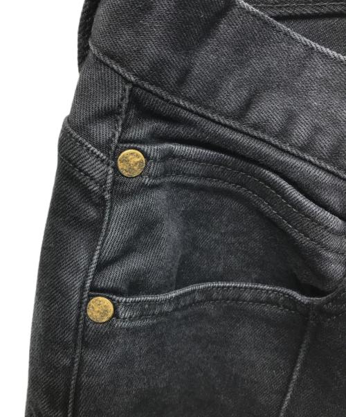 FACTOTUM（ファクトタム）FACTOTUM (ファクトタム) STUDIOUS (ステュディオス) 別注センタークリースストレートデニム グレー サイズ:S 未使用品の古着・服飾アイテム