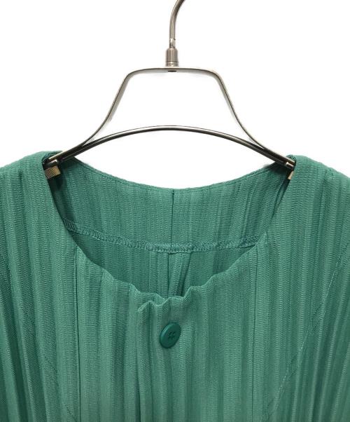 HOMME PLISSE ISSEY MIYAKE（オム プリッセ イッセイ ミヤケ）HOMME PLISSE ISSEY MIYAKE (オムプリッセ イッセイ ミヤケ) PLEATS BOTTOMS 2 グリーン サイズ:Lの古着・服飾アイテム