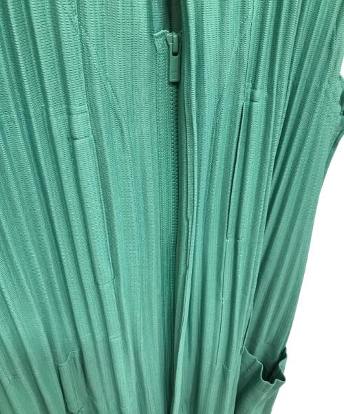 HOMME PLISSE ISSEY MIYAKE（オム プリッセ イッセイ ミヤケ）HOMME PLISSE ISSEY MIYAKE (オムプリッセ イッセイ ミヤケ) PLEATS BOTTOMS 2 グリーン サイズ:Lの古着・服飾アイテム