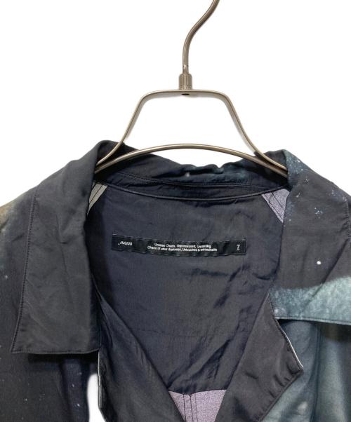 JULIUS（ユリウス）JULIUS (ユリウス) Short Sleeve Graphic Shirt ブラック×グレー サイズ:3の古着・服飾アイテム