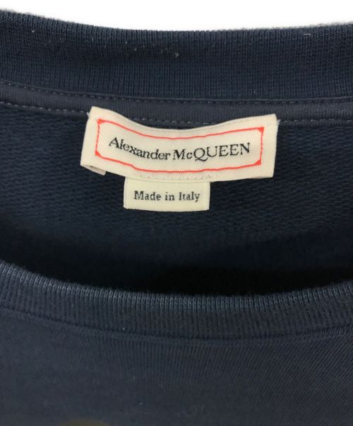 ALEXANDER McQUEEN（アレキサンダーマックイーン）ALEXANDER McQUEEN (アレキサンダーマックイーン) グラフィックスウェット ネイビー サイズ:XLの古着・服飾アイテム