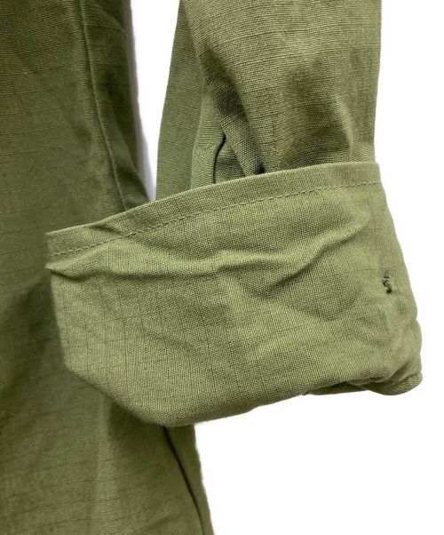 US ARMY（ユーエスアーミー）US ARMY (ユーエスアーミー) 4th ジャングルファティーグジャケット グリーン サイズ:X-SMALL-REGULARの古着・服飾アイテム