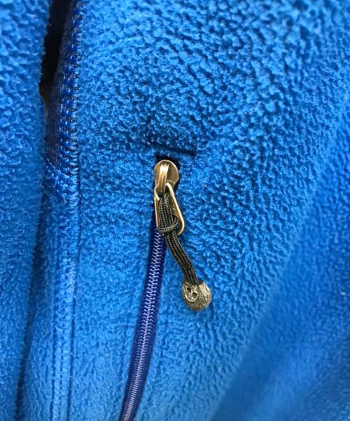 Patagonia（パタゴニア）Patagonia (パタゴニア) LIGHTWEIGHT R4 JACKET ブルー サイズ:Mの古着・服飾アイテム