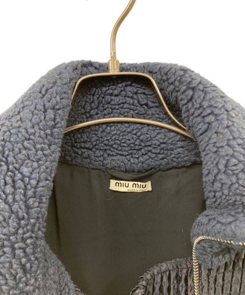 MIU MIU（ミュウミュウ）MIU MIU (ミュウミュウ) キルティングネックボアジャケット ネイビー サイズ:40の古着・服飾アイテム