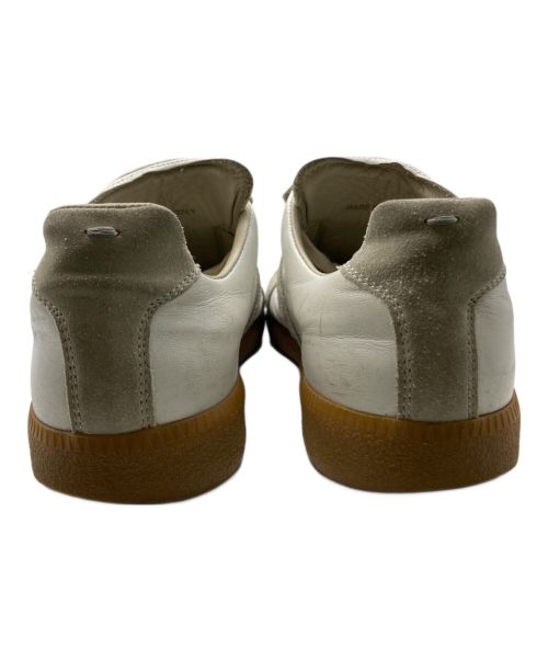 Maison Margiela（メゾンマルジェラ）Maison Margiela (メゾンマルジェラ) ジャーマントレーナー ホワイト×グレー サイズ:40の古着・服飾アイテム