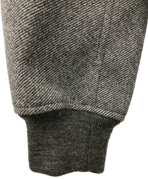 TARO HORIUCHI（タロウホリウチ）TARO HORIUCHI (タロウホリウチ) Short 3D Collar MA-1 グレー サイズ:2の古着・服飾アイテム