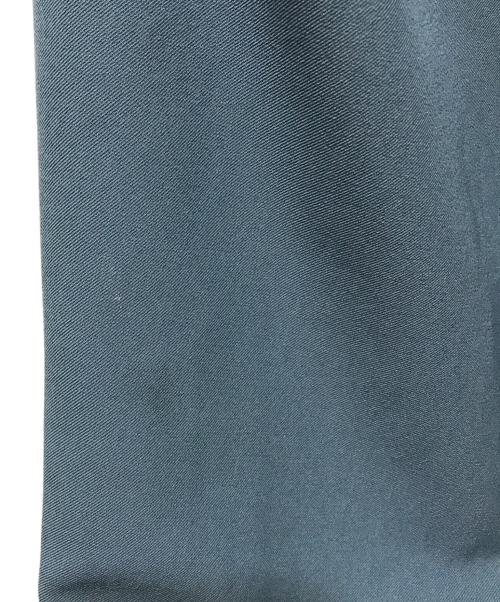 CULLNI（クルニ）CULLNI (クルニ) Stretch Twill 2 Tuck Wide Easy Pants ブルー サイズ:2の古着・服飾アイテム